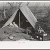 Camp of Mexican land grubber, El Indio, Texas