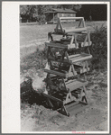 Strawberry pickers carriers for sale near Ponchatoula, Louisiana