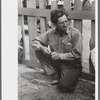 Faro Caudill, homesteader, at all day Sunday visiting, Pie Town, New Mexico