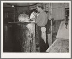 Mixing starch into proper consistency for application to cotton thread. Cotton mill, Laurel, Mississippi