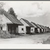 Row of Negro cabins, Destrehan, Louisiana