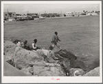 Negroes fishing from pier. Corpus Christi, Texas