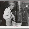 Sacking graded peanuts. Peanut-shelling plant. Comanche, Texas