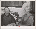 Mr. and Mrs. George Hutton, Sr., homesteaders from Oklahoma. Mr Hutton says, "There is nothing I'd rather see less than a cotton field." Pie Town, New Mexico