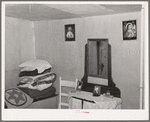 Guest room on the farm of George Hutton. Pie Town, New Mexico
