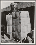 Improvised shower on farm of Elof Hansen. Yuba County, California