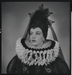 Beatrice Tompkins in costume for Tyl Ulenspiegel