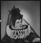 Beatrice Tompkins in costume for Tyl Ulenspiegel