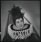 Beatrice Tompkins in costume for Tyl Ulenspiegel