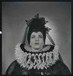 Beatrice Tompkins in costume for Tyl Ulenspiegel