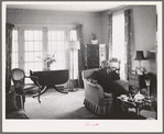 Living room in home of well-to-do Negro. Chicago, Illinois
