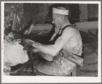 Shearing sheep on ranch in Malheur County, Oregon