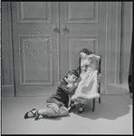 Michael Arshansky as Drosselmeyer and children in The Nutcracker