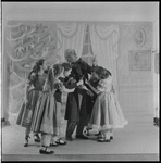 Michael Arshansky as Drosselmeyer and children in The Nutcracker