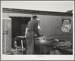 Crates of lettuce being packed in refrigerator cars for shipment. Nampa, Canyon County, Idaho