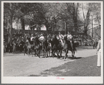 Starting line of the kids' horse race at the Fourth of July celebration. Vale, Oregon. This was a farm boys race. "No ringers, no professionals allowed" was the rule