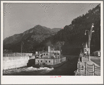 Boat going through navigation locks at Bonneville Dam, Oregon