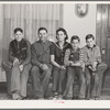 Mr. and Mrs. Lee Wagoner and their family. Black Canyon Project, Canyon County, Idaho