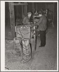 Grading potatoes in cooperative association. Bradford, Vermont