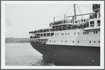 The Ile de France heading out into the Hudson River
