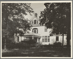 Abandoned colonial mansion. Fuquay Springs. North Carolina