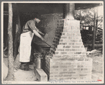 Cooking sorghum syrup [Fuquay-Varina, N.C.]