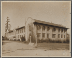 Machinery Hall at the exposition, one of the fireproof structures which will be given to the Washington University. Alaska Yukon Pacific Exposition