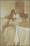Loie Fuller kissing her mother