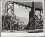 One of the largest sawmills in the world. Employs many of the Resettlement Administration homesteaders at Longview. Washington