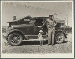 North Dakota farm family moving to Idaho at port of entry near Miles City, Montana