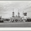 U.S. Highway 80, Texas, between Dallas and Fort Worth. Tourist court