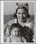 Migratory worker's wife and child. Robstown camp, Texas