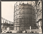 Gas Tank and Queensboro Bridge, East 62nd Street & York Avenue