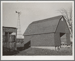 Corn crib. Grundy County, Iowa