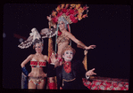 Cabaret, touring cast