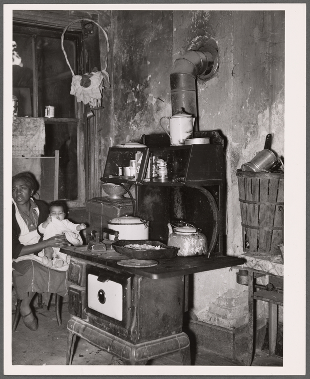 Slum kitchen. Washington, D.C - NYPL Digital Collections