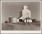 Grain elevator with steel bin for shelled corn storage under ever-normal granary plan. Marshall County, Iowa