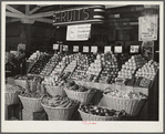 Porterville, California. Vegetable stand