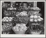 Porterville, California. Vegetable stand