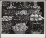 Porterville, California. Vegetable stand