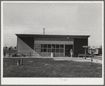 Woodville, California. FSA (Farm Security Administration) farm workers' community. Cooperative grocery store