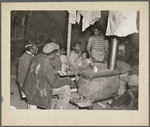 Negro flood refugees at meal time. Charleston, Missouri