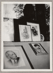 Gallery window in Wiesbaden with picture of Yeichi Nimura and Lisan Kay on display