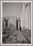Yeichi Nimura at the Parthenon