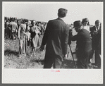 Spectators at horse races, Warrenton, Virginia