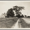 House. North side Main Road, west of Moore Point Farm. East Marion, Southold