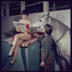 La Plume de Ma Tante, original Broadway production, cast posing with horse