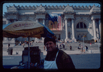 Sabrett vendor, in front of Metropolitan Museum of Art