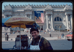 Sabrett vendor, in front of Metropolitan Museum of Art