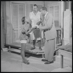 Moon on a Rainbow Shawl, Off-Broadway production